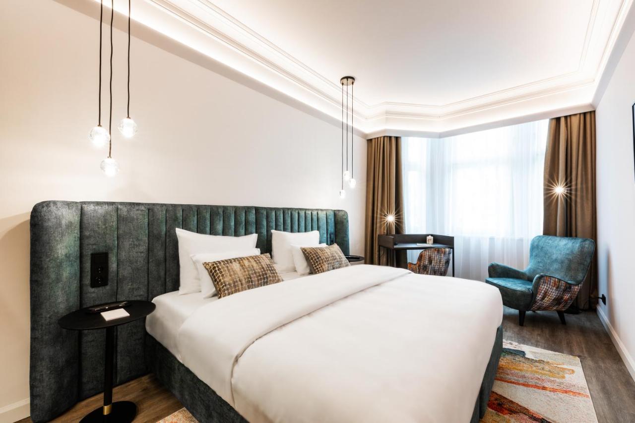 O11 Boutique Hotel Виена Екстериор снимка
