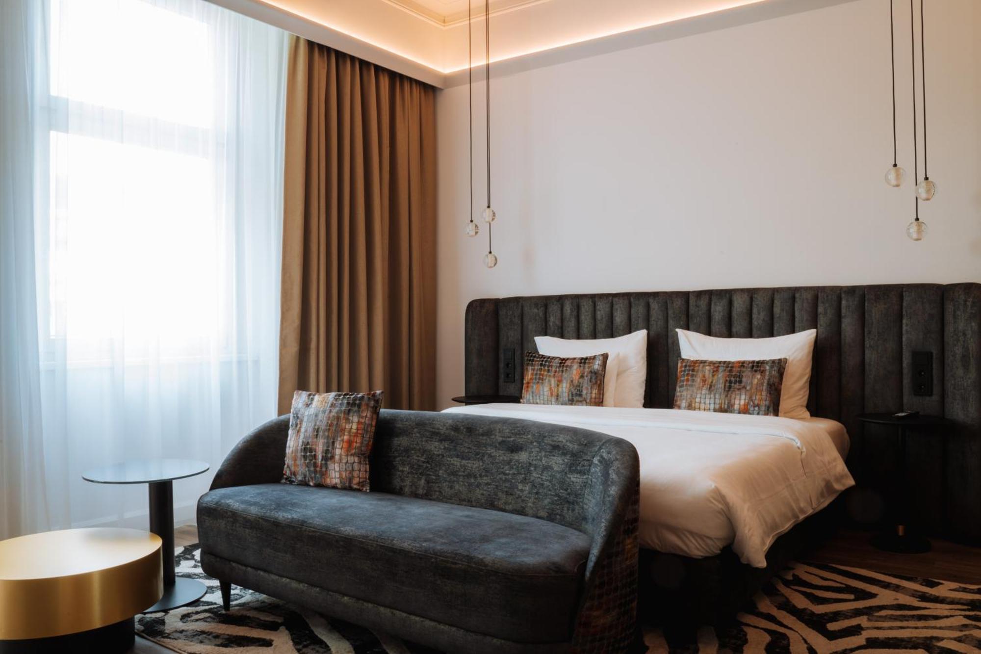 O11 Boutique Hotel Виена Екстериор снимка